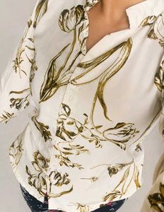 Vintage Floral Print Button-Up Shirt
