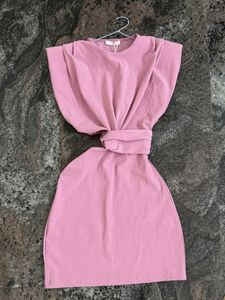 Chic Pink Midi Dress
