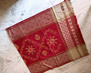 Brand New Elegant Red &amp; Gold Shawl