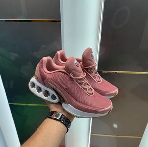 Nike AirMax Dusty Pink