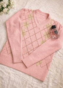 Pink Argyle V-Neck Sweater💗