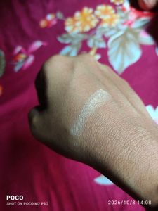 Cuffs n lashes cuppy Cake highlighter