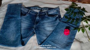 It's Very Nice Boyfriend Feeting Denim Jeans...