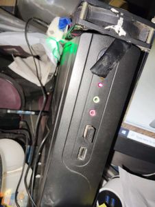 Full computer desktop hcl+ lg MONITOR