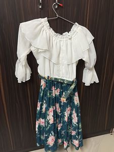Chic Floral Print Dress