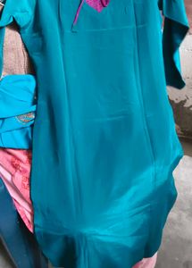 Teal &amp; Magenta Embroidered Kurta Set