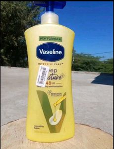 Vaseline Intensive Care Deep Moisture Lotion
