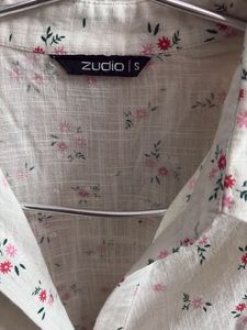 Chic Floral Print Ruched Button-Up Shirt