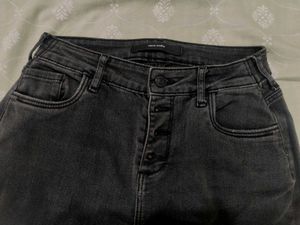 Vero Moda Charcoal straight cut DenimJeans