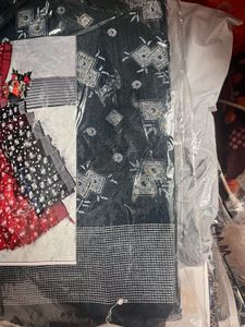 Elegant Grey Floral Print Saree