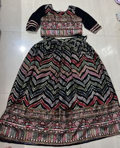 😍Beautiful Designer Velvet Lehnga Full Stitched😍