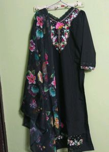 New/Unused Embroidered Kurta Set
