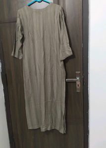 Elegant Yellow Embroidered Kurta