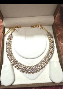 Artificial Diamond Sparkling Crystal Statement Nec