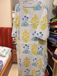 kilol White Kurta with Blue & Yellow Floral Print