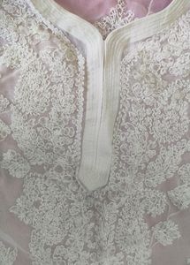 Chikenkari Kurti