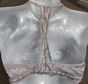 Lace Halter Neck Bralette Top 🖤