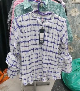 Tie-Dye Ruffle Sleeve Top
