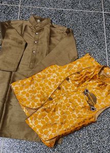 Men's Ethnic Kurta Set with Jacket
