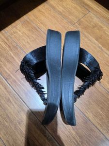 🎉Today only🎉Black Embellished Flip-Flops