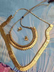 Traditional Gold Coin Necklace Set
