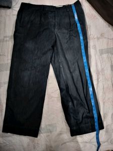 Men's Dark Grey Pants