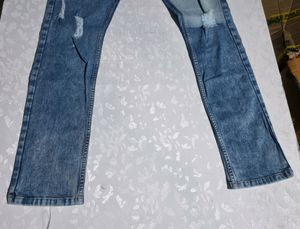 Trendy Woman Forever 21 Jeans
