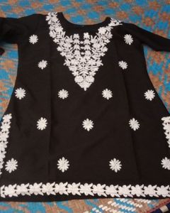 Black Embroidered Kurta