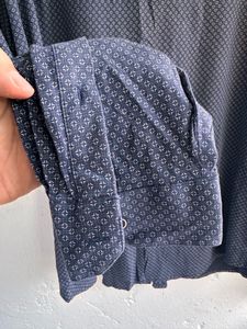 Men's Printed Button-Down Shirt