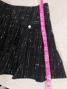 Tweed black short-skirt