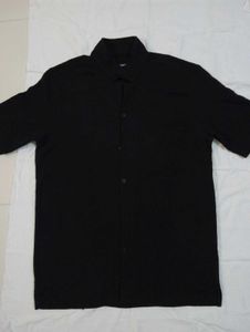 Classic Black Short Sleeve Button-Up Shirt