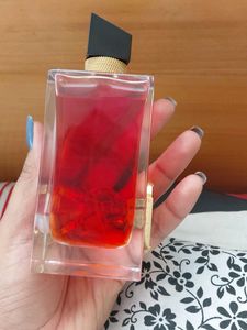 8 ml Decant of YSL Libre Le Parfum.