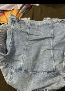 Denim Jacket - Stylish &amp; Trendy