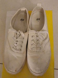 H&amp;M White Canvas Sneakers