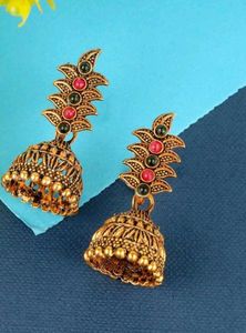 Beautiful Ethnic Jhumka Earrings Set