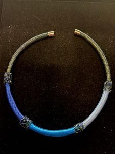 magnetic necklace