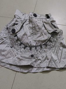 Chic Embellished Skirt