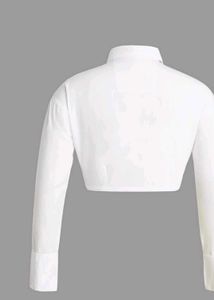 Chic White Cropped Button-Up Shirt