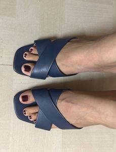 Stylish Blue Criss-Cross heels