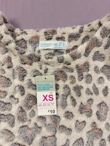 Cozy Leopard Print Long Sleeve Top