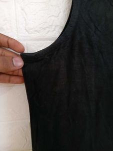 Chic Black Lace Detail Sleeveless Top