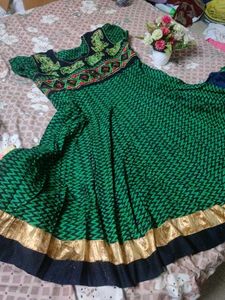 Green Ethnic Kurta Set
