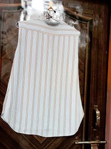 Striped Sleeveless V-Neck Top