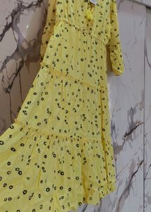 New Yellow And Black Long Gown💛🖤