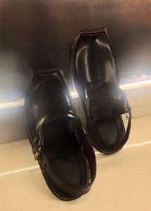 Peshawari Kaptan Leather Sandals