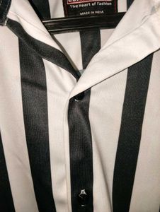 Men's Striped Casual Shirt