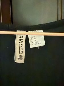 H&amp;M Divided Basic T-Shirt