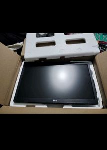 Full computer desktop hcl+ lg MONITOR