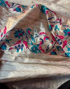 Beautiful Silk saree with Blouse (Women’s)