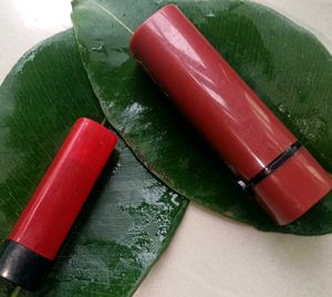 Retro Brown and Red Lipstick Combo 💄